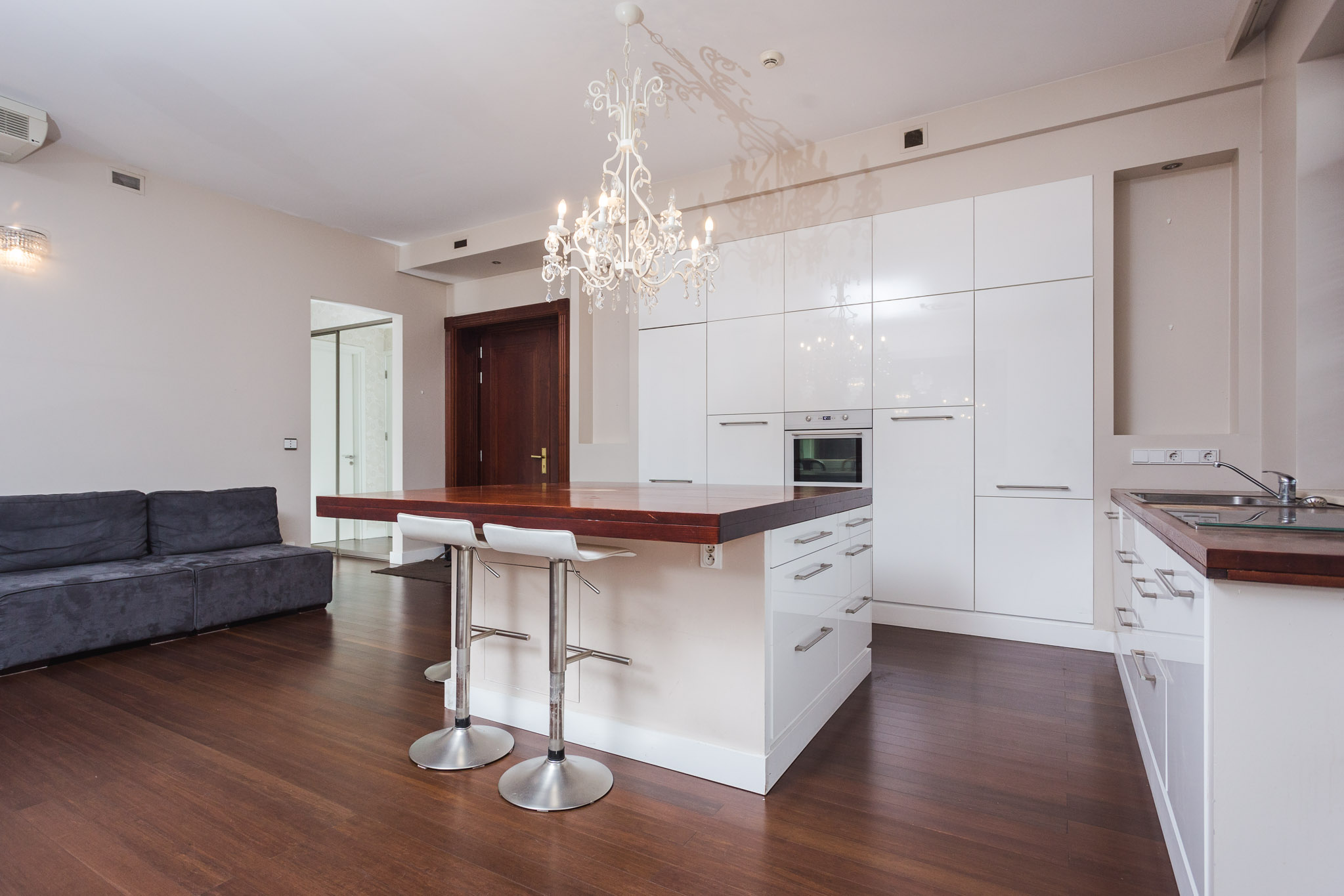 Apartament na wynajem, Warszawa Śródmieście, ul. Drewniana 50377193